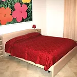 Visa Aparthotel