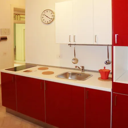 Visa מלון דירות בארי