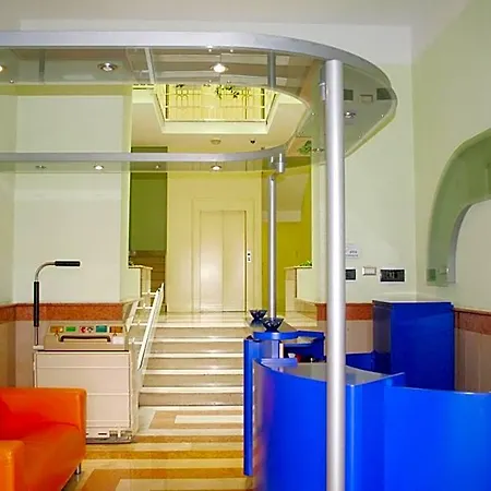 Aparthotel Visa Bari
