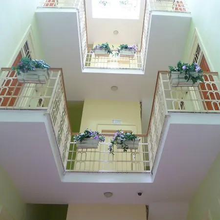 Hotel apartamentowy Visa 3*