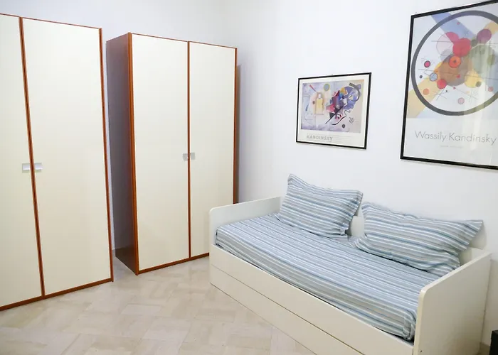 Visa Lägenhetshotell Bari